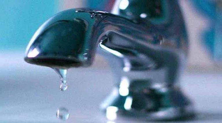 Γέρακας: Βλάβη σε κεντρικό αγωγό ύδρευσης στην οδό Γαργηττού και διακοπή υδροδότησης