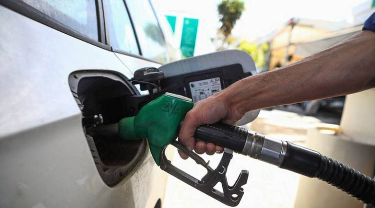 “Χρυσάφι” η βενζίνη! Στο 2,8 ευρώ η βενζίνη σε νησιά, τι ισχύει για την Αττική