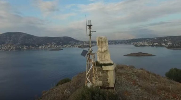 Πόρτο Ράφτη: Το άγαλμα του Ράφτη – Η άγνωστη νήσος και ο μύθος της μαρμαρωμένης πεντάμορφης (βίντεο)