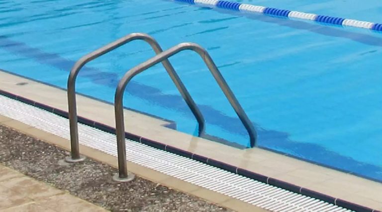 Νέα Μάκρη: Τραγικό! 10χρονο παιδί ανασύρθηκε νεκρό από πισίνα