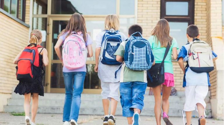 Κορονοϊός: Με προφυλάξεις η επιστροφή στα σχολεία