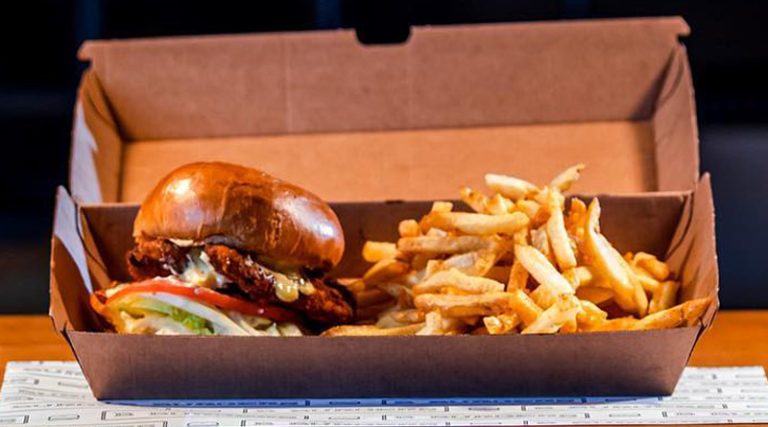 B Burgers στο Πικέρμι! Δοκίμασε το καλύτερο μπέργκερ – Τώρα και delivery