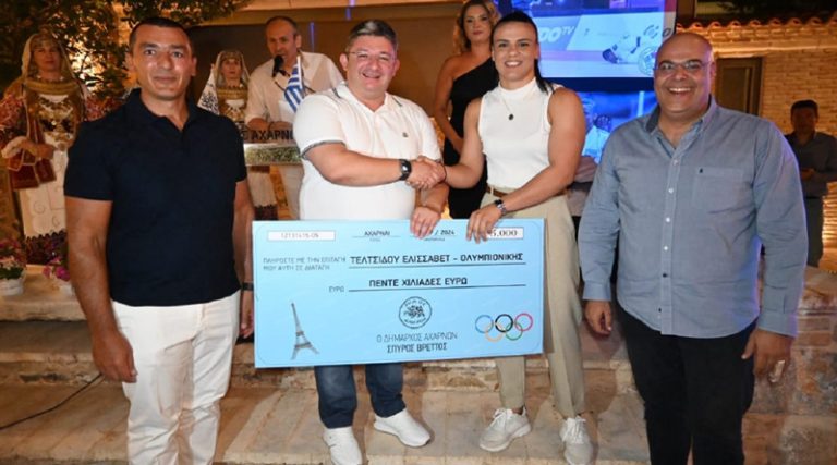 Ο Δήμος Αχαρνών τίμησε την πρωταθλήτρια του τζούντο Ελισάβετ Τελτσίδου